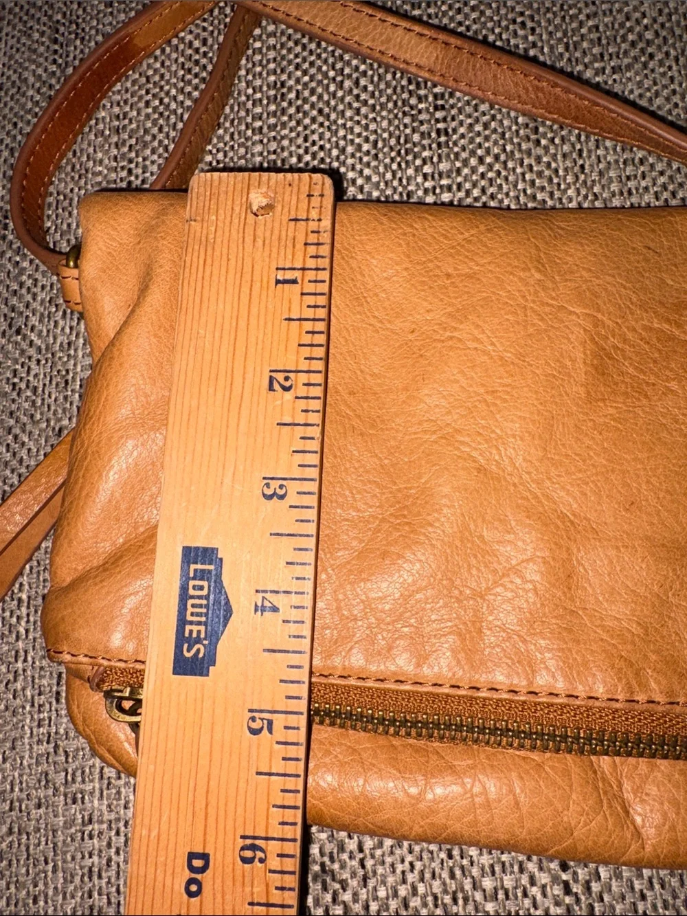 MARGOT NEW YORK 100% LEATHER FOLD DOWN CROSSBODY